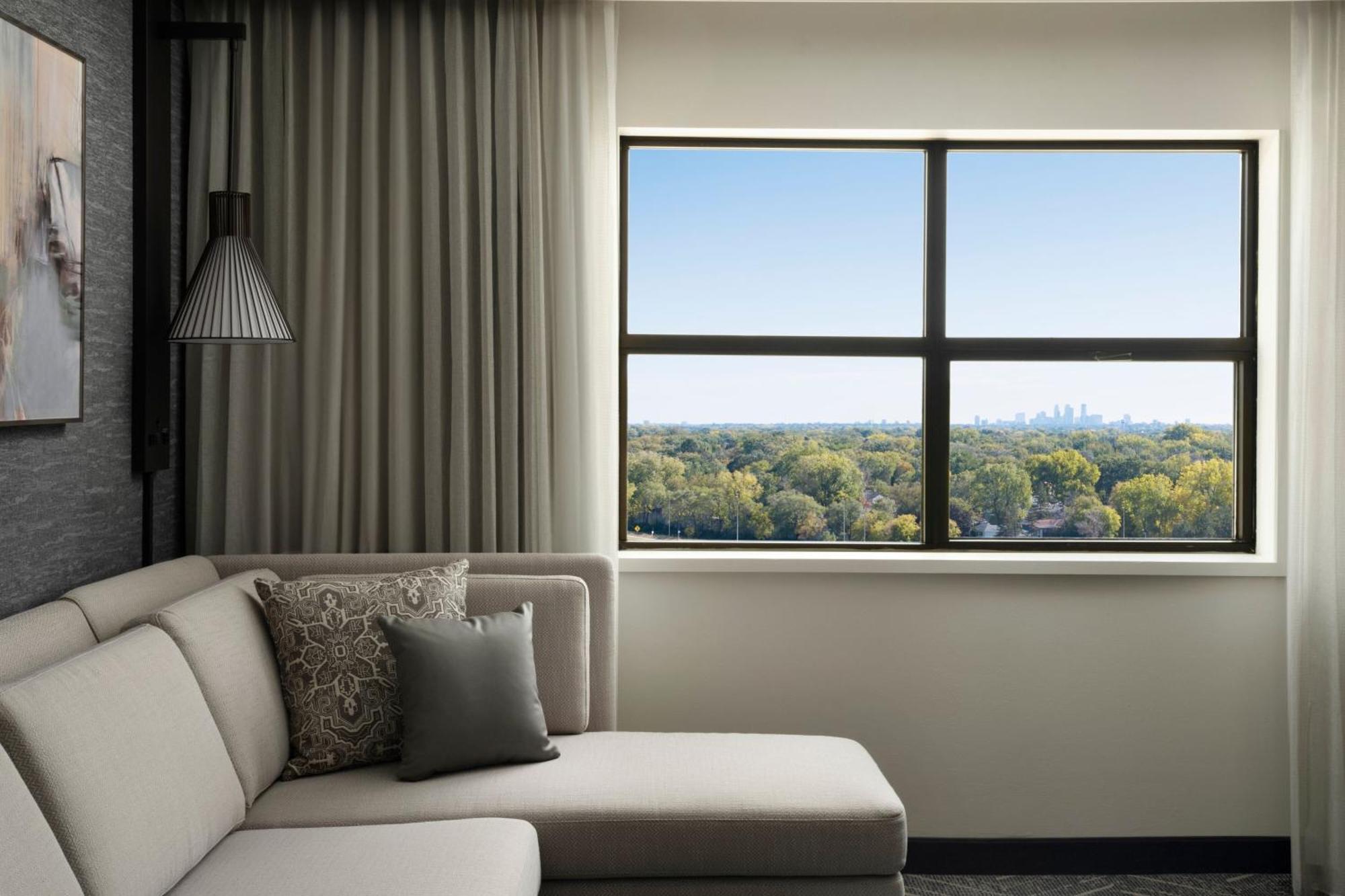 Minneapolis Marriott Northwest Brooklyn Park Exterior foto